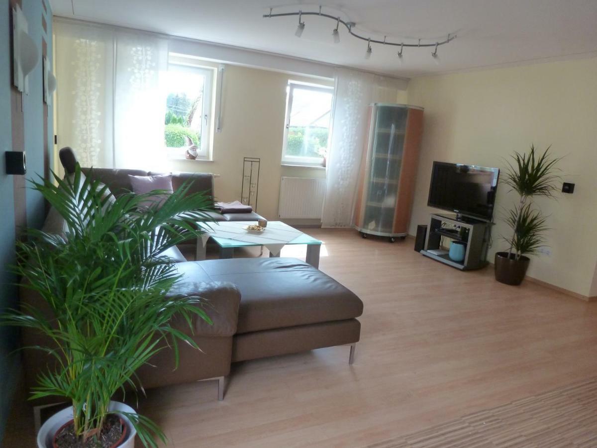 Ferienwohnung Eisele Heike Günzburg Buitenkant foto