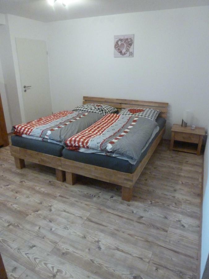 Ferienwohnung Eisele Heike Günzburg Buitenkant foto